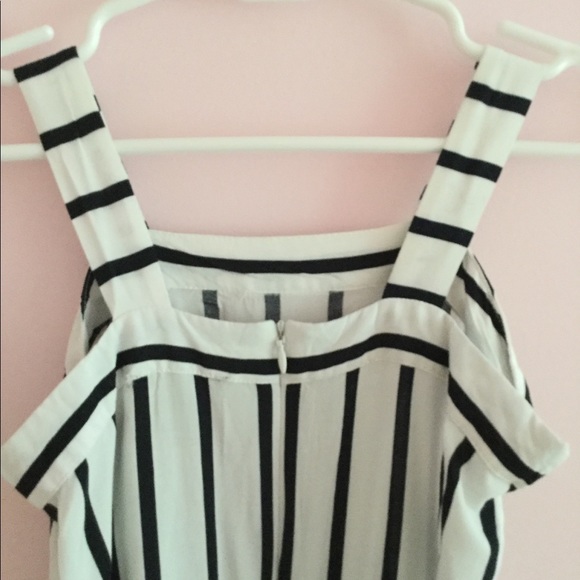 Jumpsuit - Picture 5 of 6